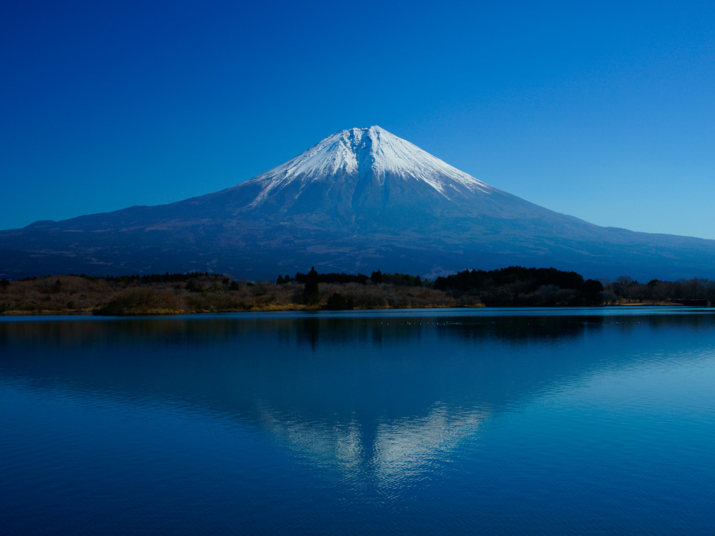 最高の富士山 壁紙 フリー アニメ画像